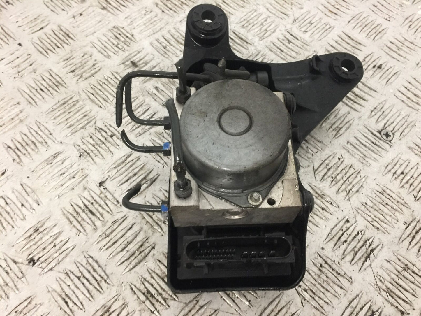 HONDA VFR1200 VFR 1200 FA ABS PUMP YEAR 2010-11 (STOCK 793)