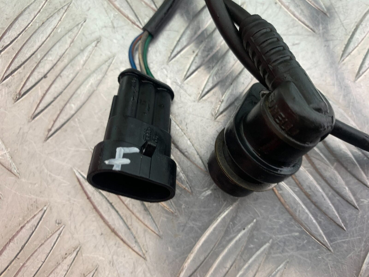 DUCATI STREETFIGHTER 848 FRONT ABS SENSOR YEAR 2011-2016 (CMB1050)