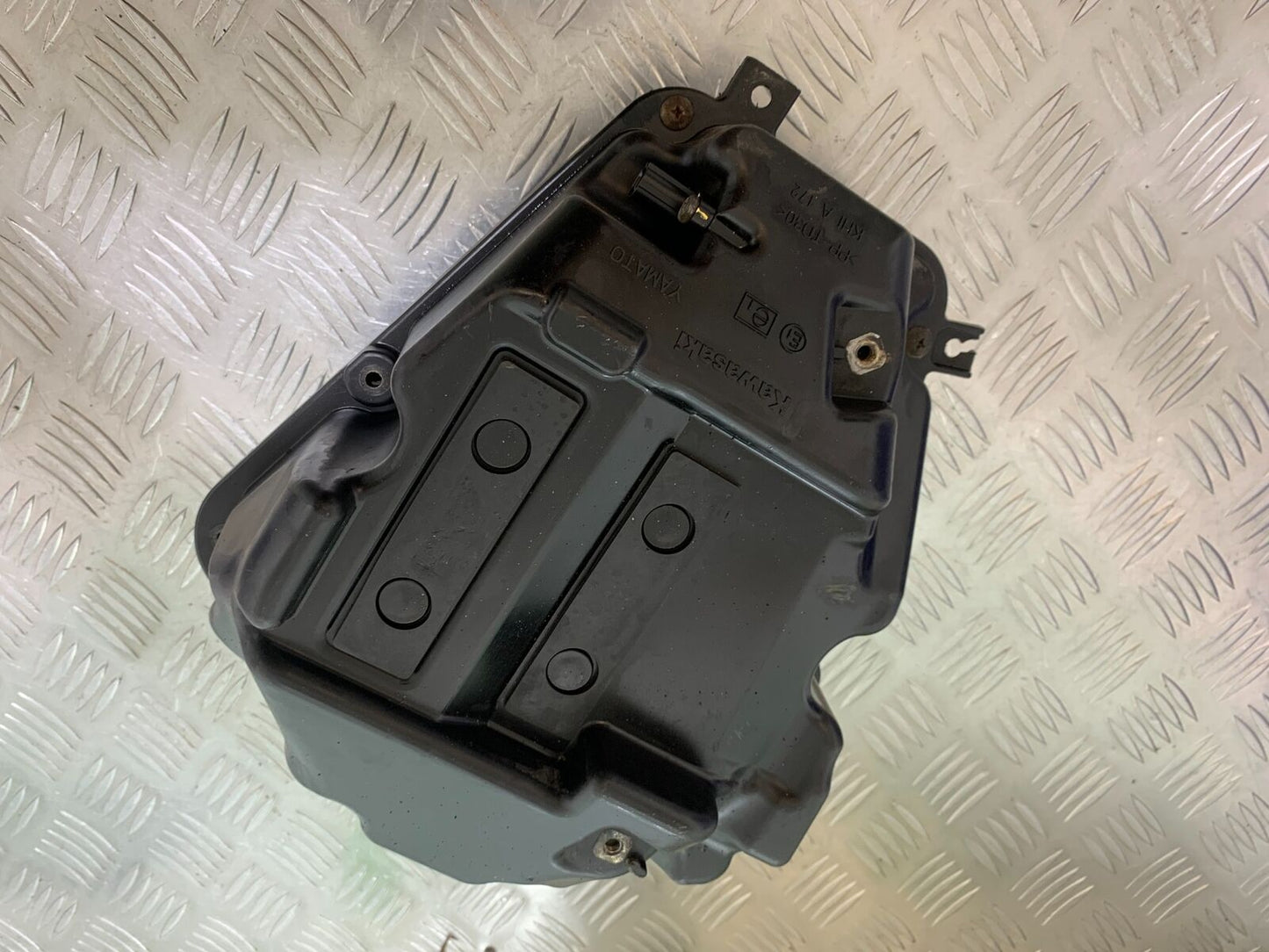 KAWASAKI NINJA 650 AIRBOX YEAR 2017-2019 (CMB1018)