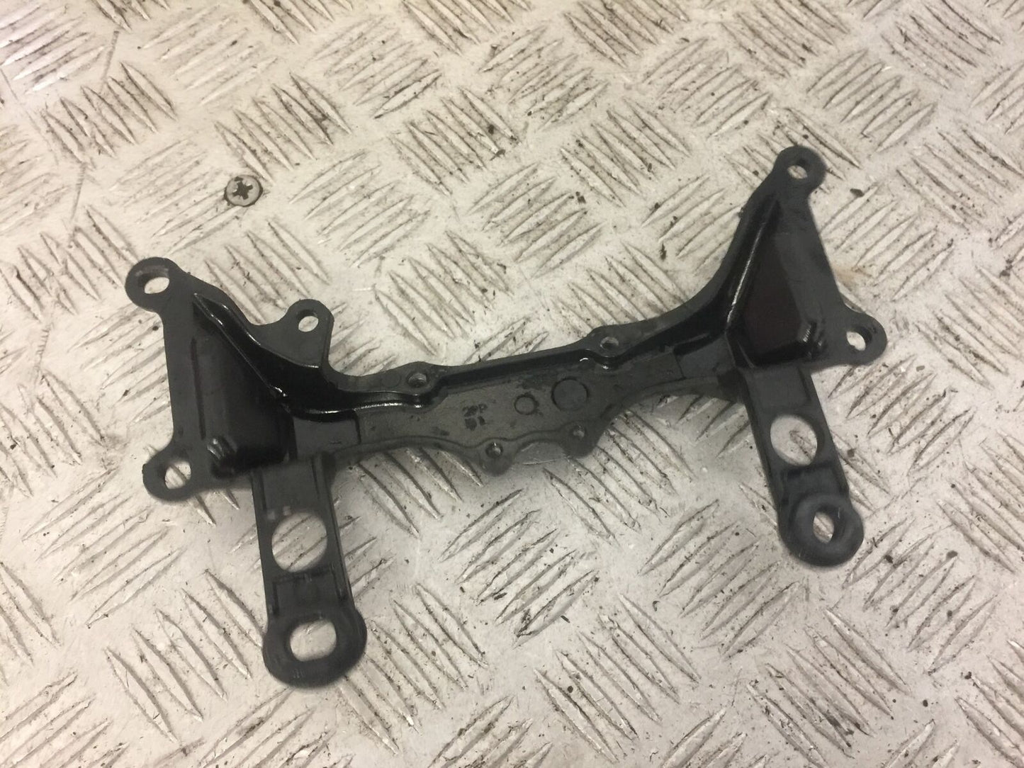 YAMAHA MT09 MT-09 TRACER MOUNTING BRACKET YEAR 2017 ((STOCK 663)