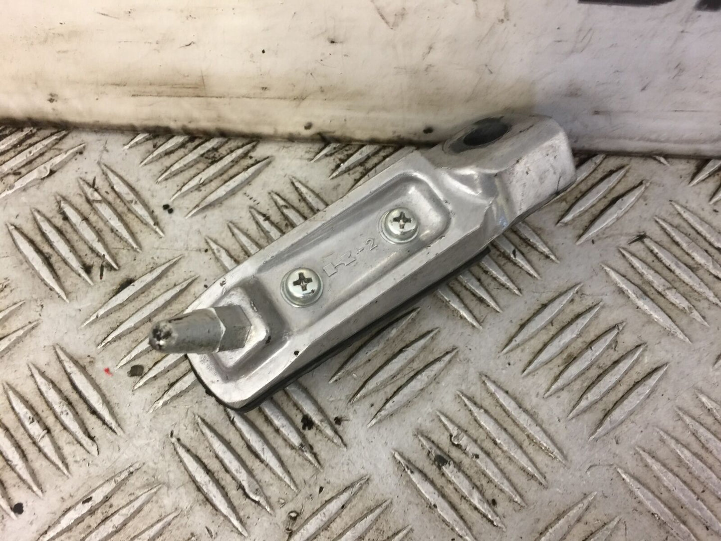 KAWASAKI NINJA 250 SL BX250 FRONT LEFT PEG YEAR 2017 (STOCK 479)