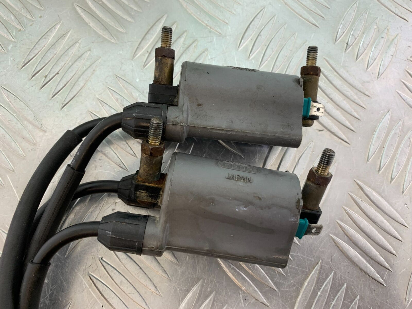 KAWASAKI ZR 750 ZEPHYR COILS AND CAPS YEAR 1991-95 (CMB1008)