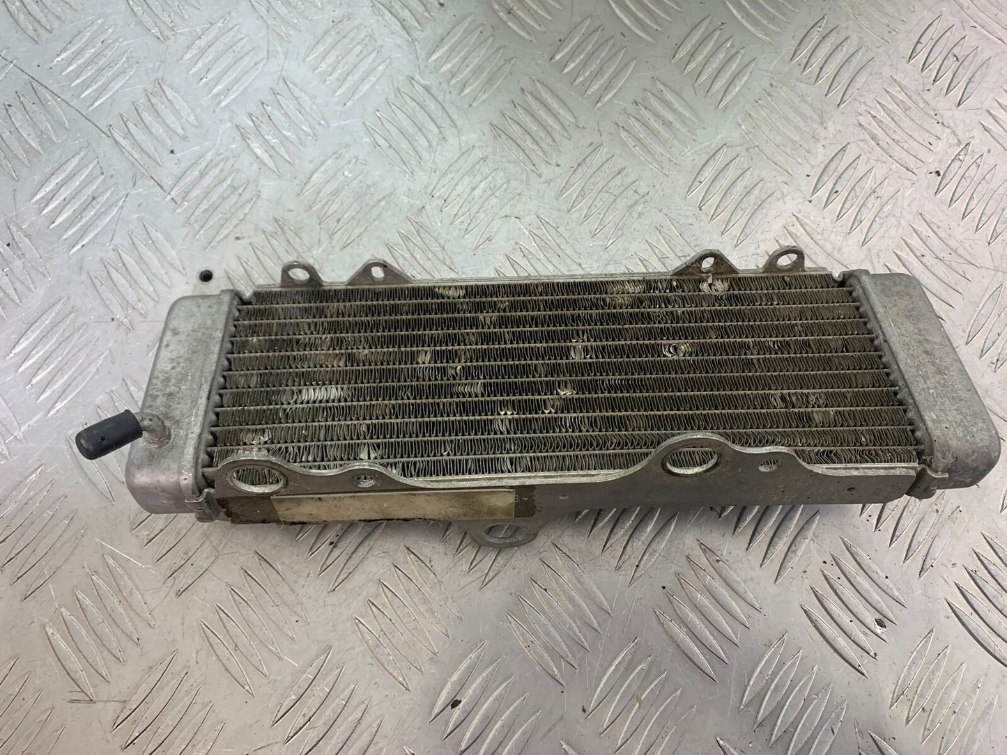 HUSQVARNA TE630 TE 630 RADIATOR YEAR 2010-11 (CMB1120)