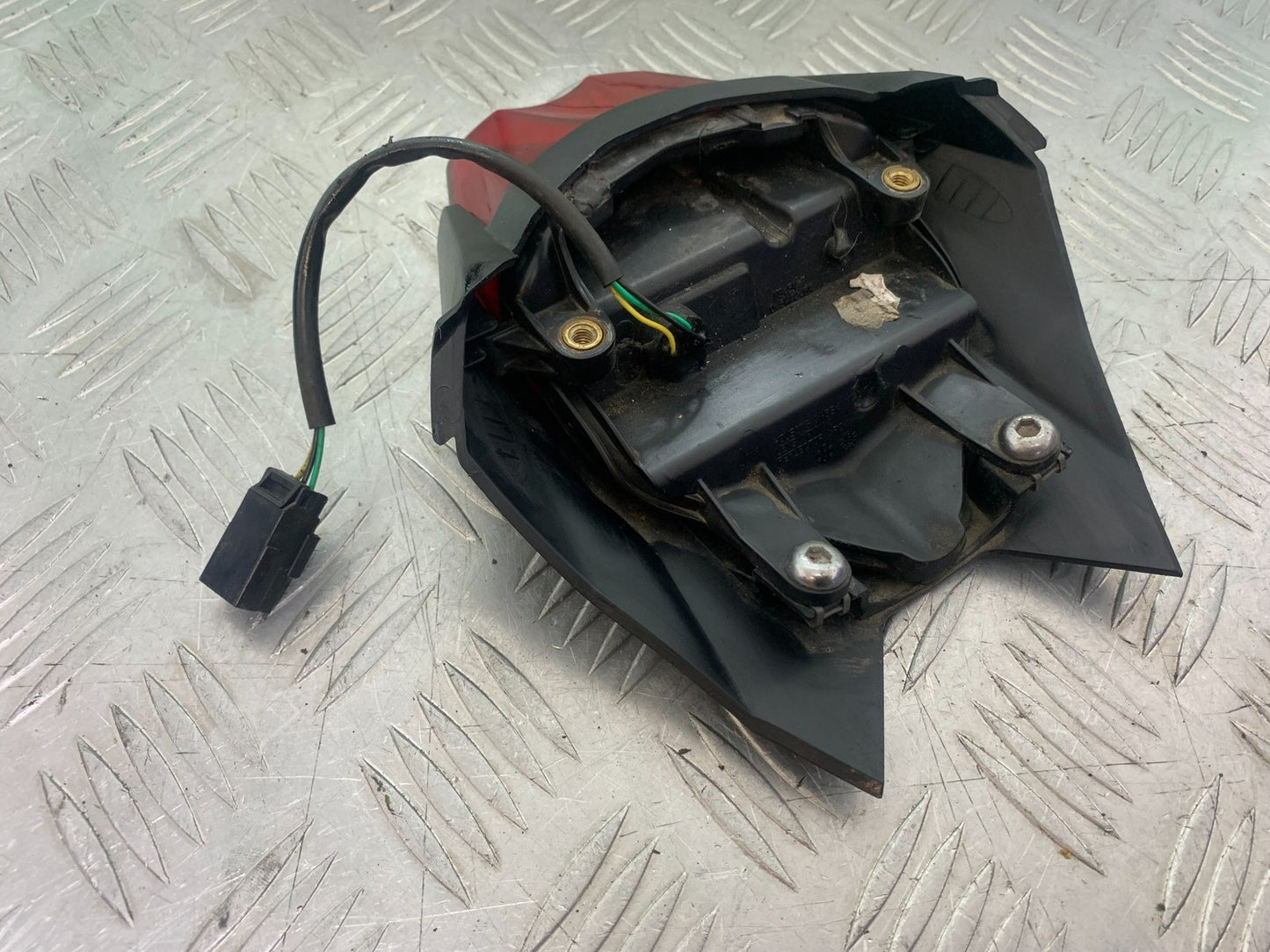 TRIUMPH 675 STREET TRIPLE REAR LIGHT 2013-2016 (CMB1186)