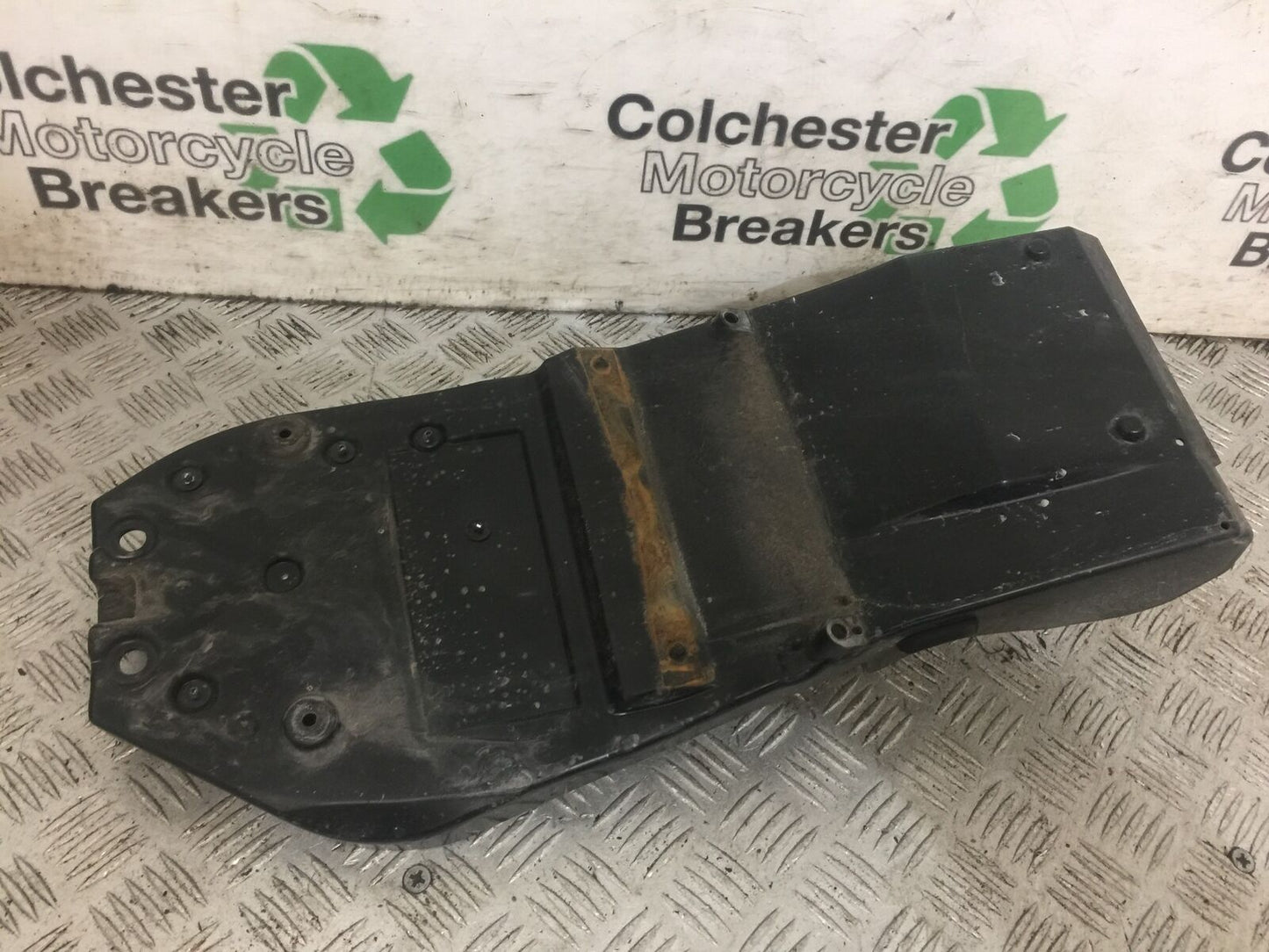 KAWASAKI Z750 Z 750 UNDERTRAY YEAR 2009-2012 (STOCK 810)