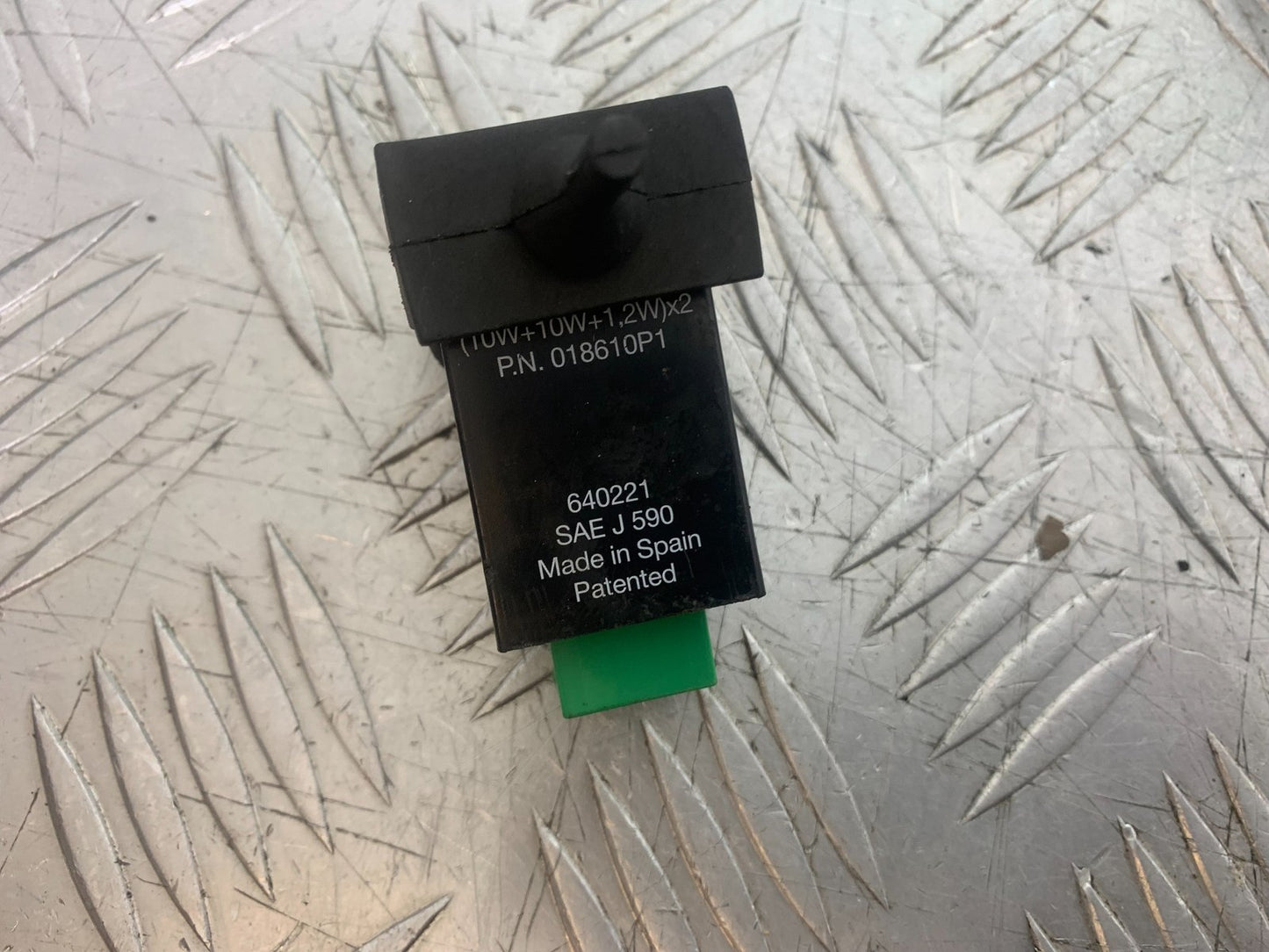 PIAGGIO MP3 250 ie TURN RELAY YEAR 2007 (CMB1307)