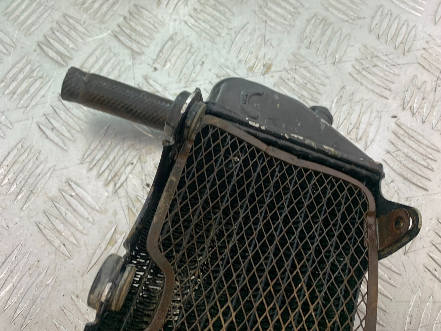 KAWASAKI KLR250 KLR 250 LEFT RADIATOR (DAMAGED) YEAR 1984-2001 (CMB1225)