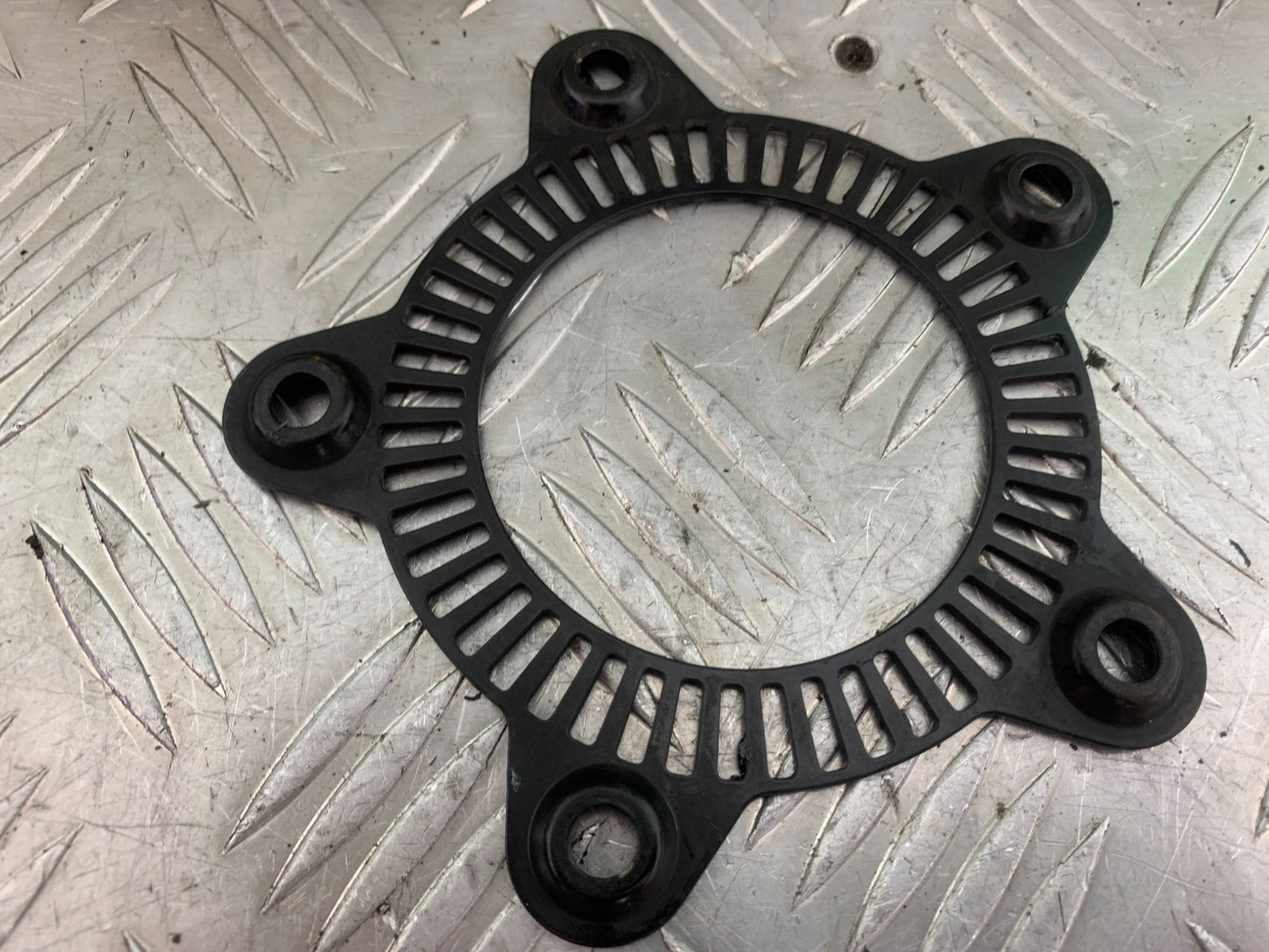 KTM 690 DUKE R LC4 REAR ABS RING YEAR 2012-2015 (CMB1180)