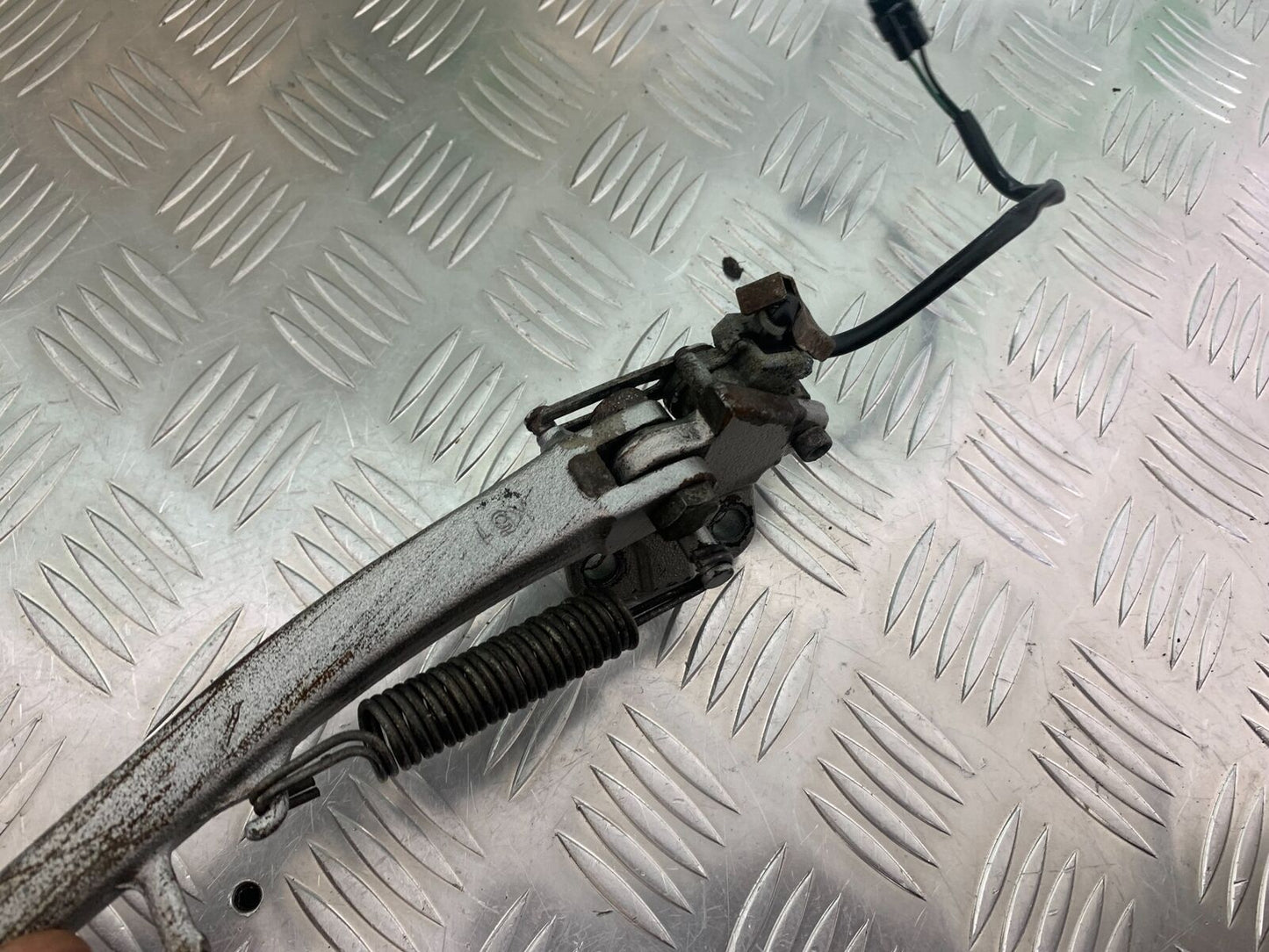 KAWASAKI ZZR1200 ZZR 1200 SIDE STAND YEAR 2002-05 (STOCK 993)