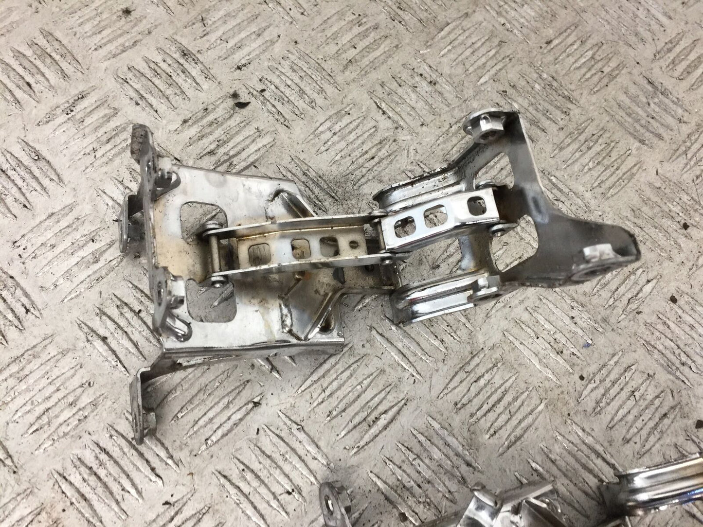 HONDA GL1800 GL 1800 2X BRACKETS YEAR 2004-10 ABS (STOCK 890)