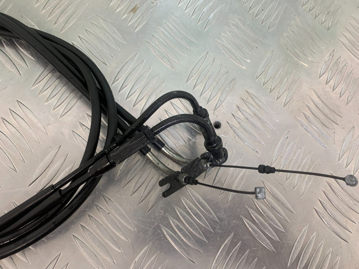 YAMAHA YP125 R X MAX THROTTLE CABLES YEAR 2014 (STOCK 949)