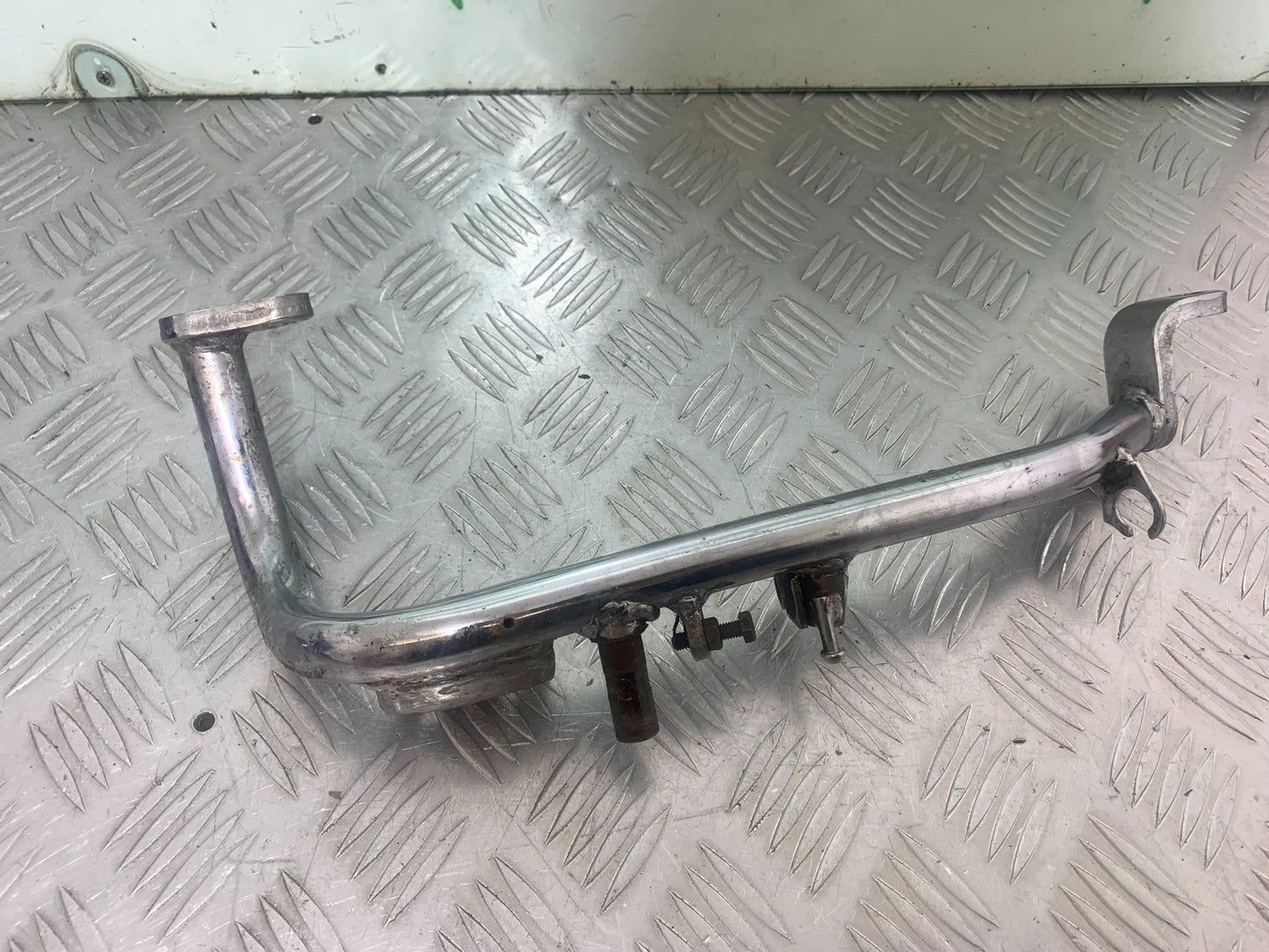 YAMAHA XV535 XV 535 VIRAGO RIGHT HANGER YEAR 1994-02 (CMB1139)