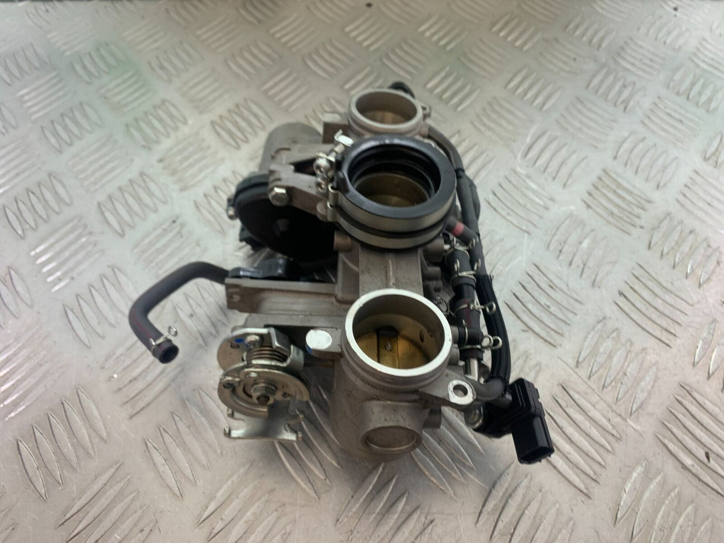 YAMAHA XSR900 XSR 900 THROTTLE BODIES YEAR 2021-2022 (CMB1073)