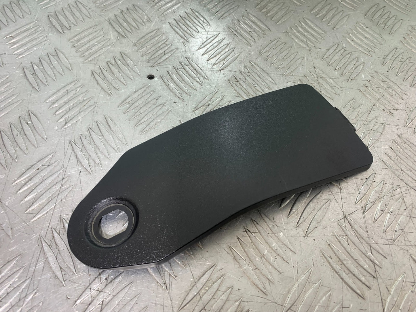 TRIUMPH 1050 SPRINT GT RIGHT POCKET LID YEAR 2010-2016 (CMB1250)