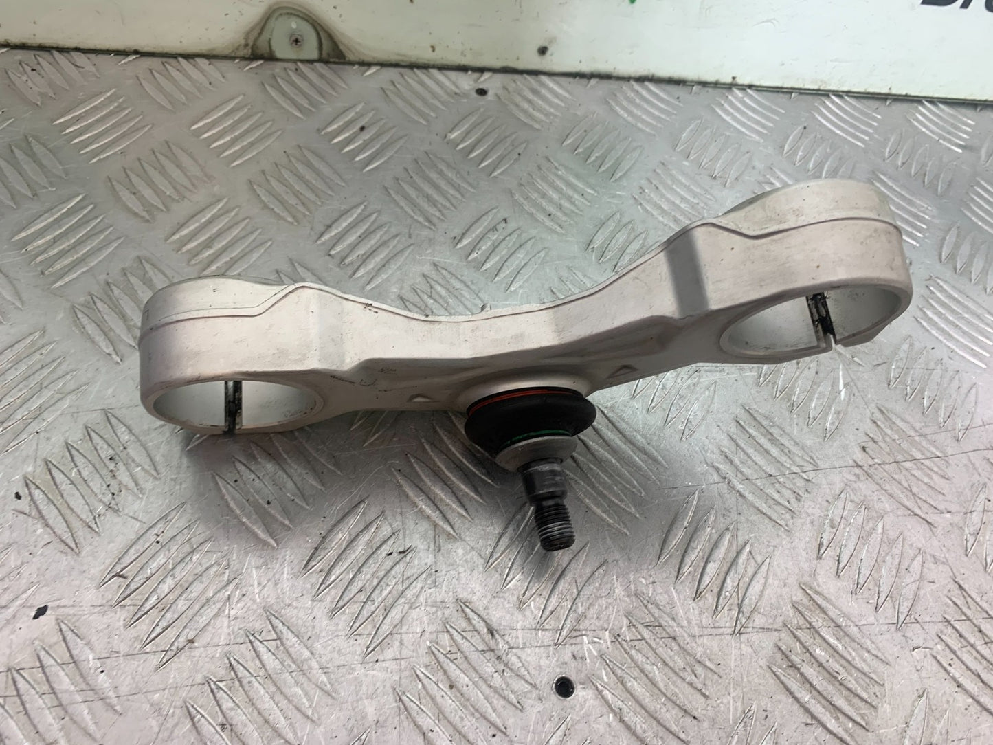 BMW R1200 R 1200 GS BOTTOM YOKE YEAR 2013-2016 (CMB1257)