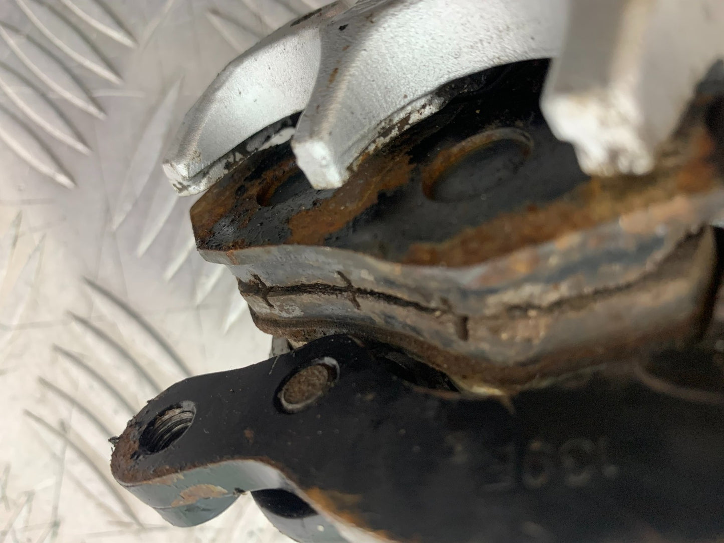 QINGQI QM125 GY-2B FRONT BRAKE CALIPER YEAR 2016 (CMB1228)
