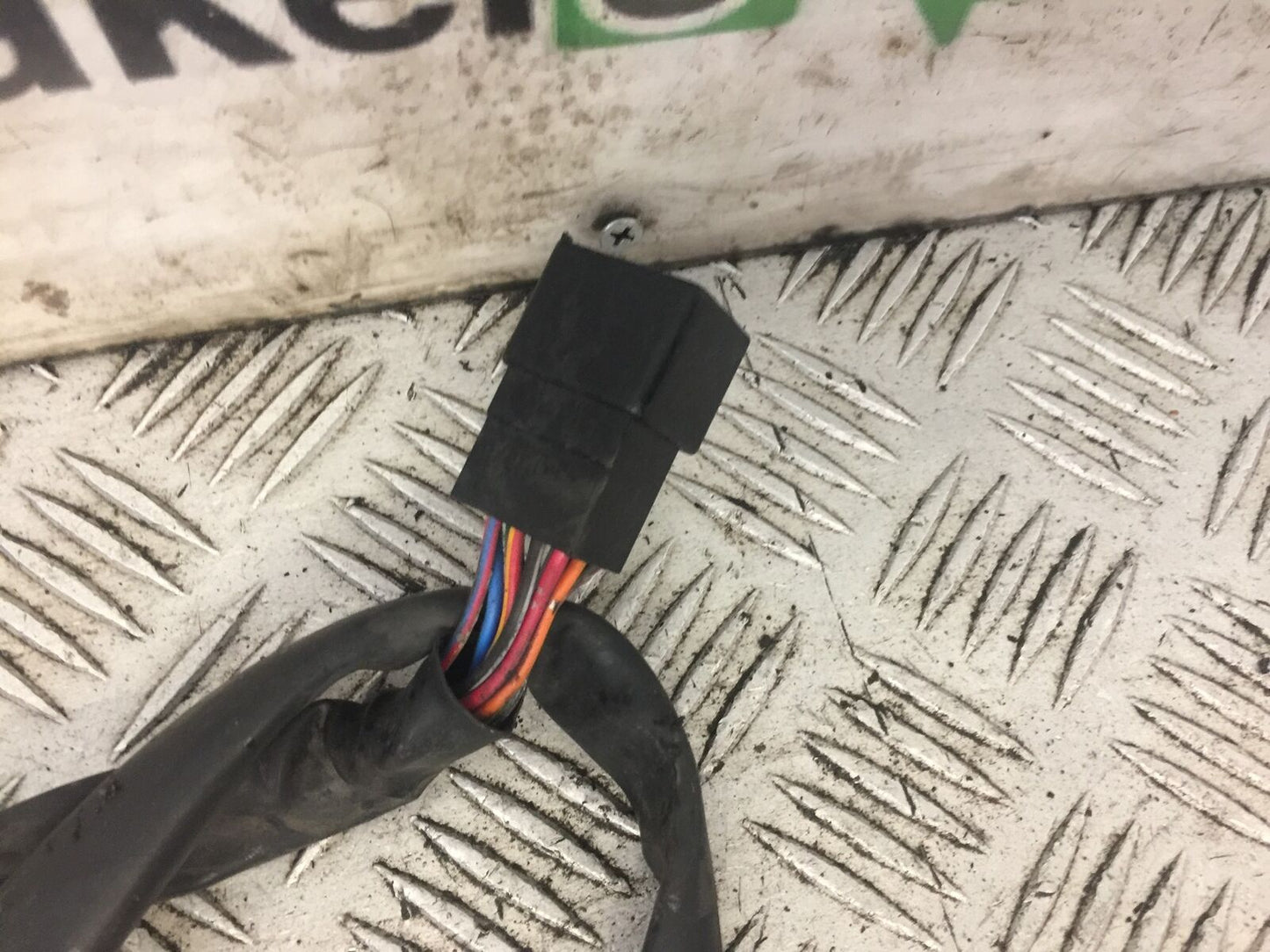 KAWASAKI ER6 F LEFT SWITCH GEAR YEAR 2006-2008 (STOCK 723)
