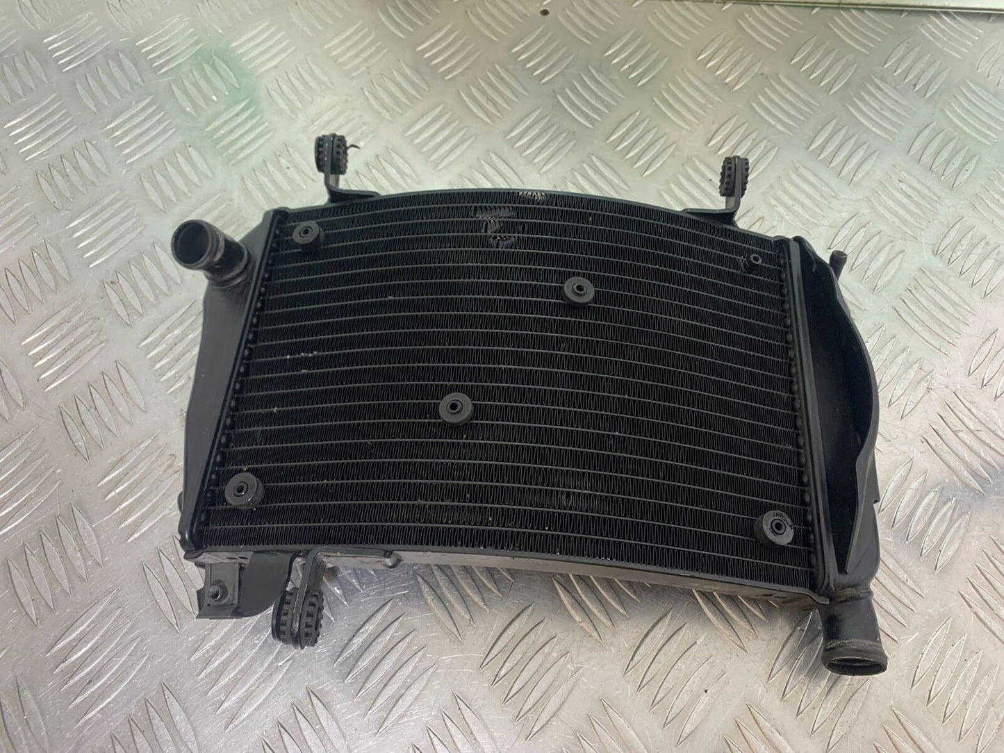 DUCATI STREETFIGHTER 848 TOP RADIATOR YEAR 2011-2016 (CMB1050)