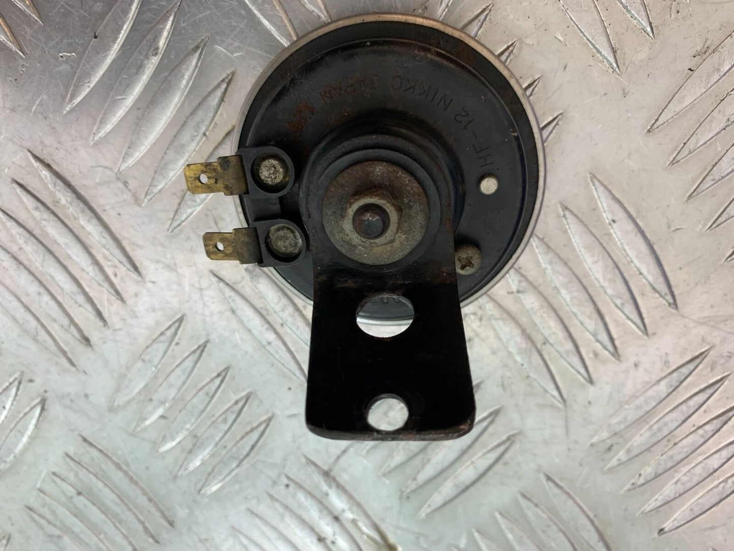 SUZUKI GSF650 GSF 650 HORN YEAR 2005-06 (CMB1028)
