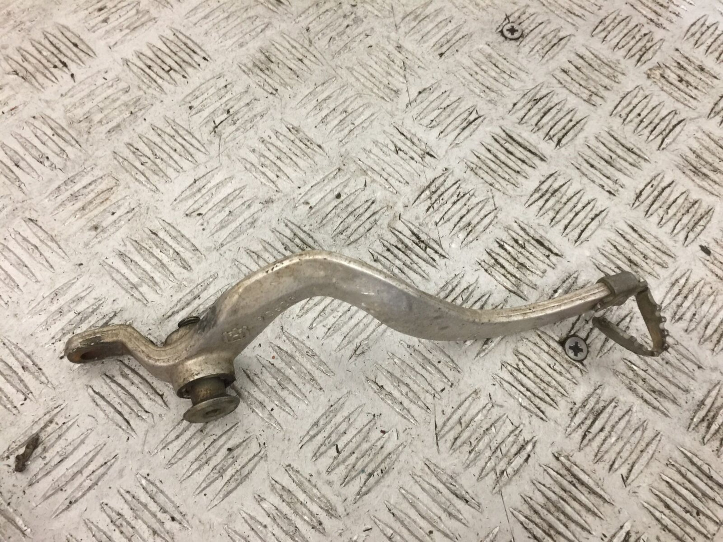 HUSQVARNA TE 610 E REAR BRAKE PEDAL YEAR 2001 (STOCK 803)