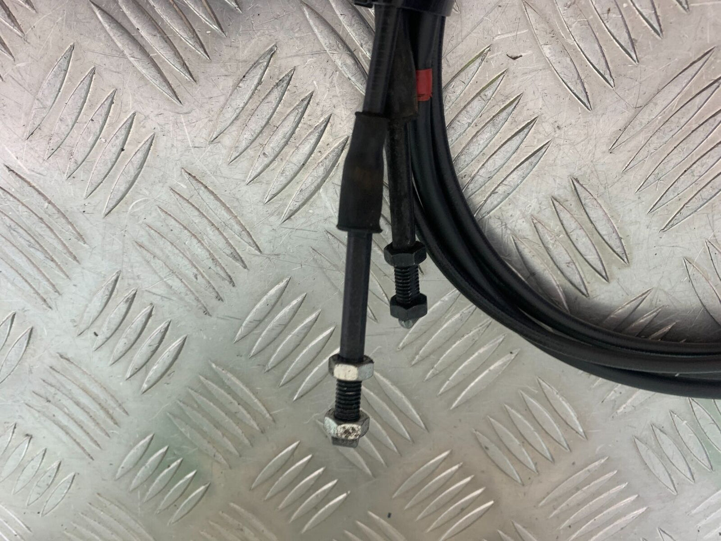 PIAGGIO VESPA GTS 300 THROTTLE CABLES YEAR 2010 (CMB1062)