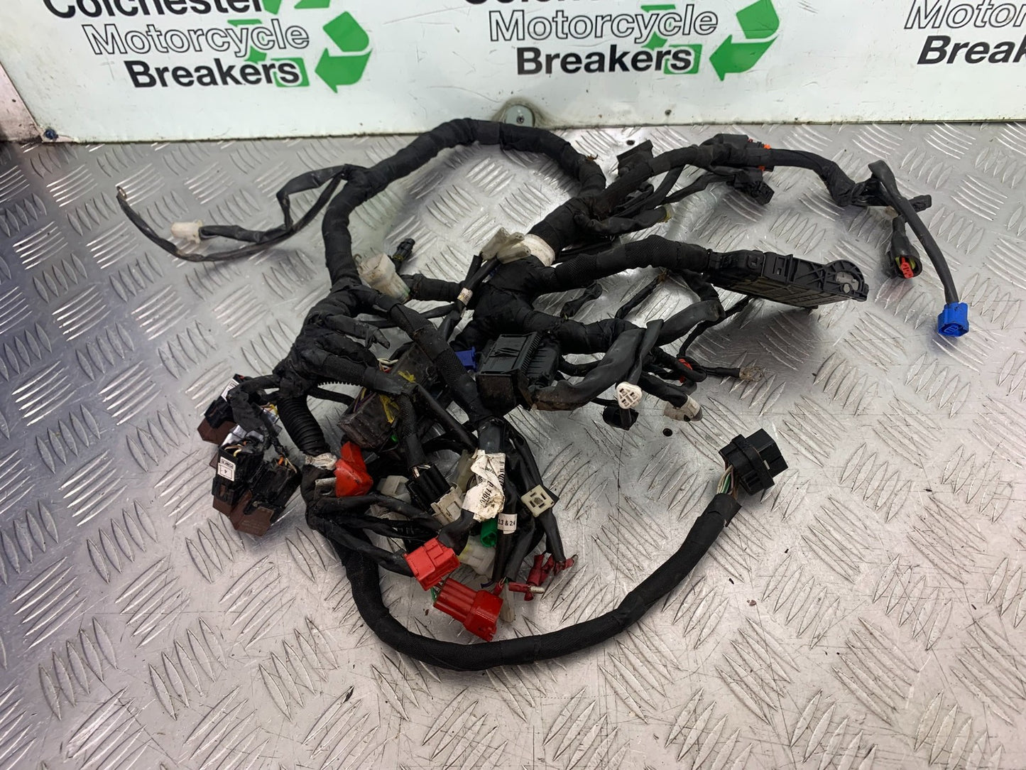 KTM DUKE 125 ECU AND WIRING LOOM YEAR 2017-2022 (CMB1274)