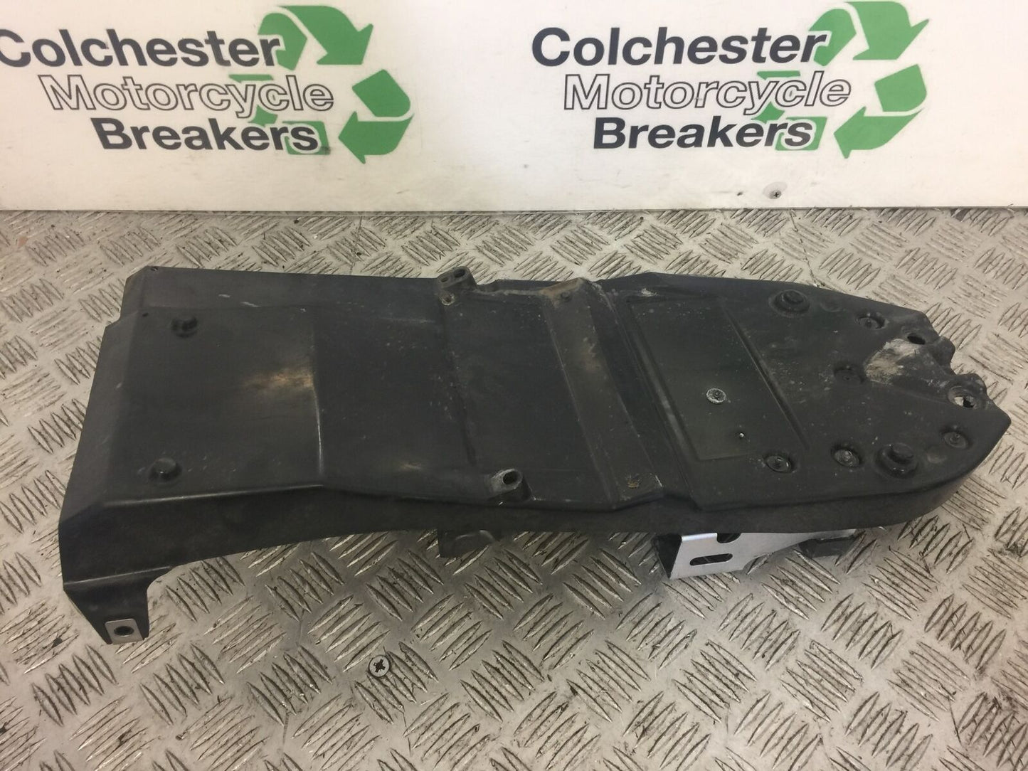 KAWASAKI Z750 Z 750 UNDERTRAY YEAR 2009