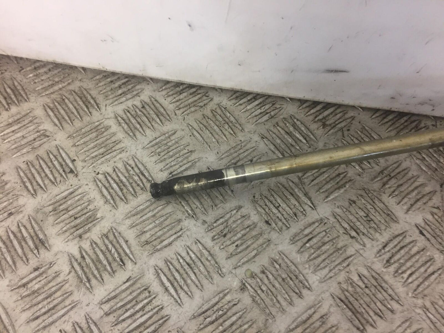 KAWASAKI ZX12R ZX12 R GEAR SHAFT YEAR 2001