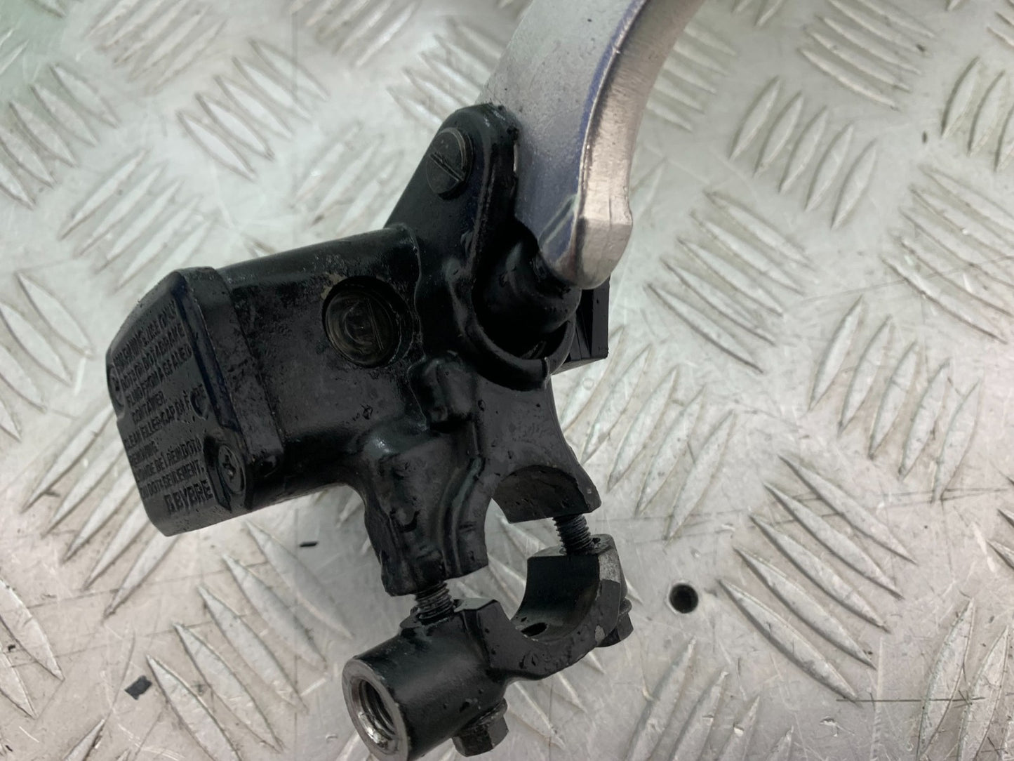 ROYAL ENFIELD HIMALAYAN 411 FRONT MASTER CYLINDER YEAR 2018-2023 (CMB1279)