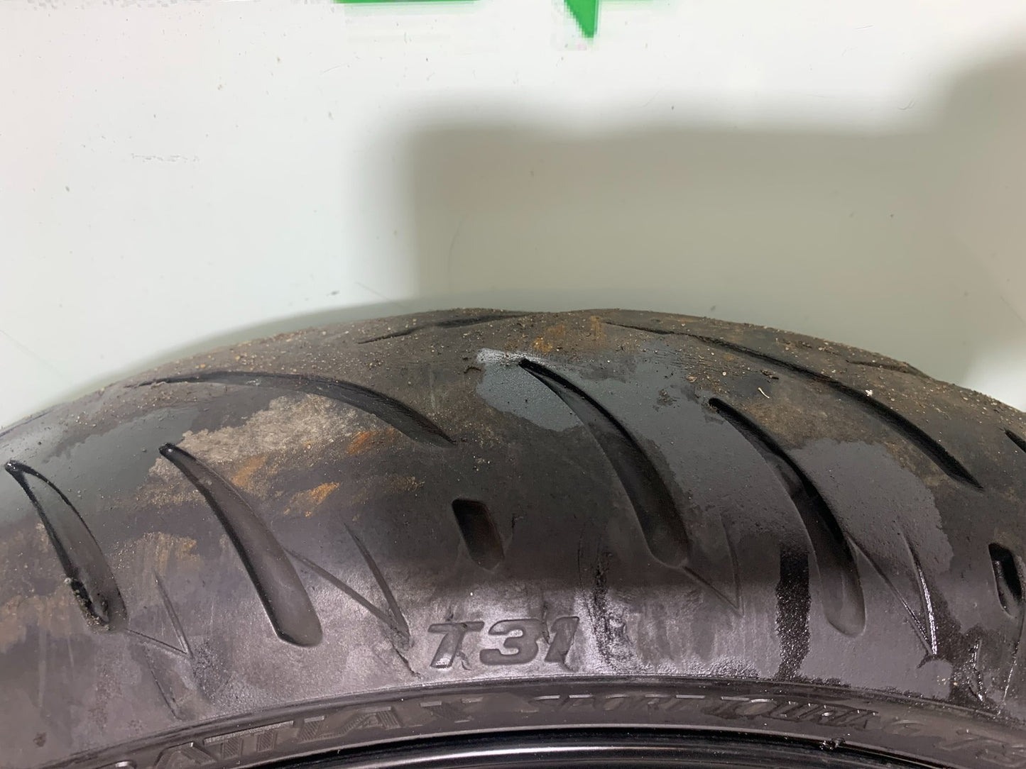 BMW K1300 S K 1300 S FRONT WHEEL YEAR 2009-16 (CMB1216)