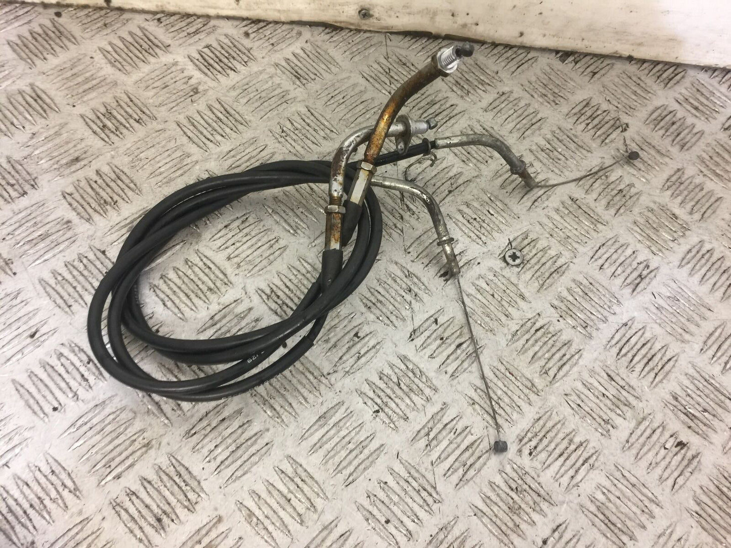 KAWASAKI VN900 VN 900 CUSTOM THROTTLE CABLES YEAR 2010 (STOCK 664)