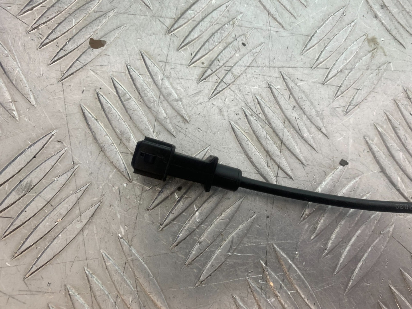 APRILIA RSV4 FACTORY IGNITION PICK UP SENSOR YEAR 2009-2012 (CMB1224)