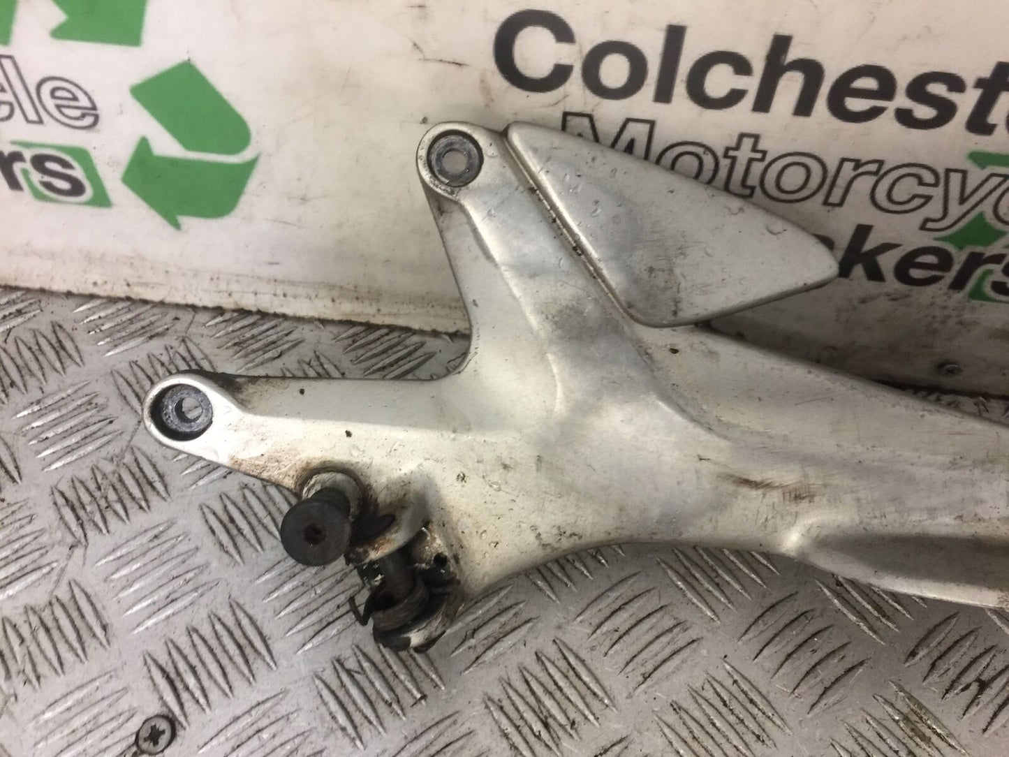 HONDA CBF600 CBF 600 LEFT HANGER YEAR 2004-2006 (STOCK 700)