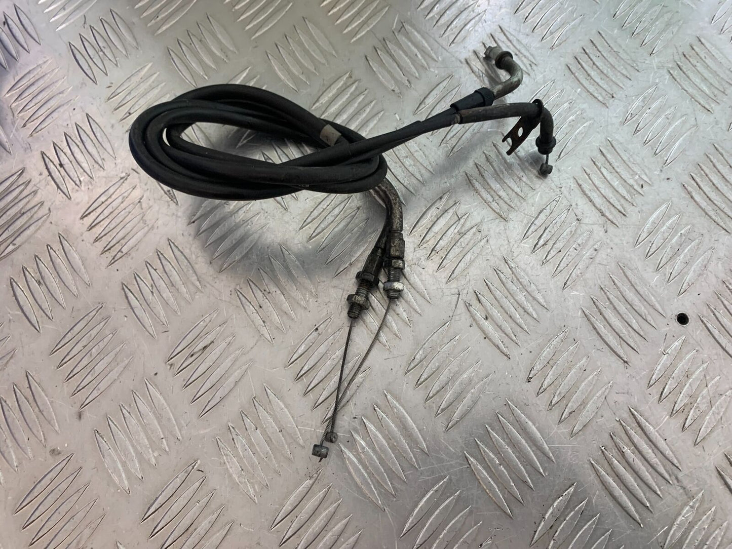 SUZUKI GSF1250 GSF 1250 BANDIT THROTTLE CABLES YEAR 2010-14 (CMB1092)