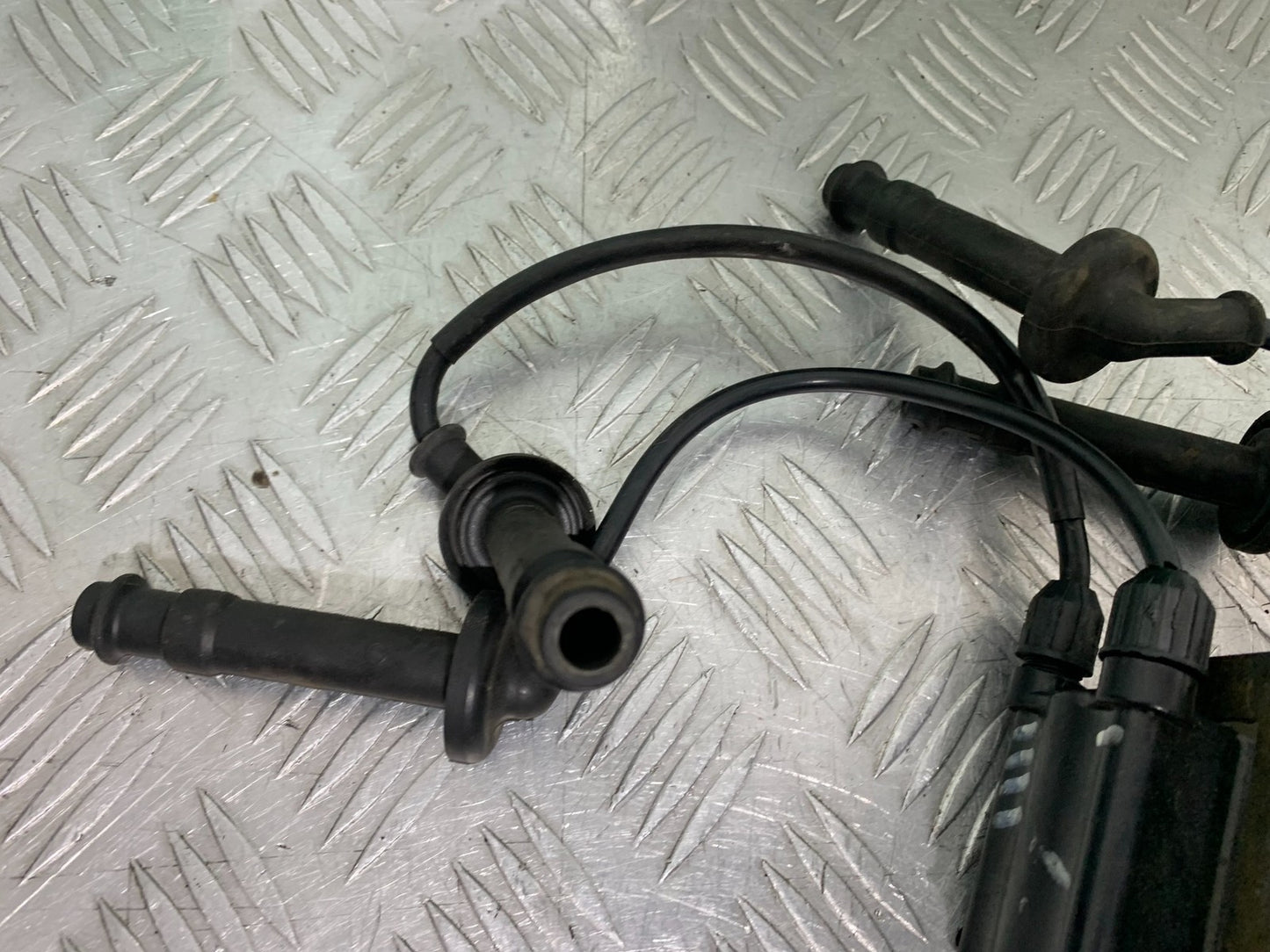 HONDA CB600 CB 600 HORNET COILS AND CAPS YEAR 1998-2002 (CMB1297)