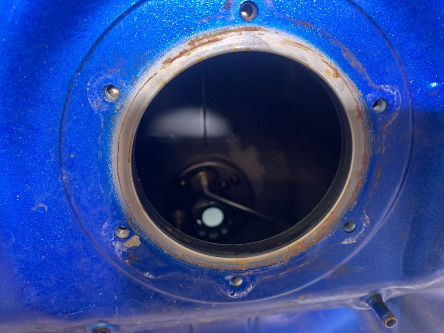 YAMAHA XJ6 XJ6-S PETROL TANK YEAR 2009-2015 (CMB1070)