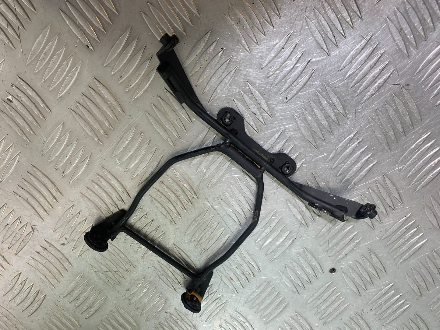 SINNIS TERRAIN 125 HEADLIGHT BRACKET YEAR 2024 (CMB1072)