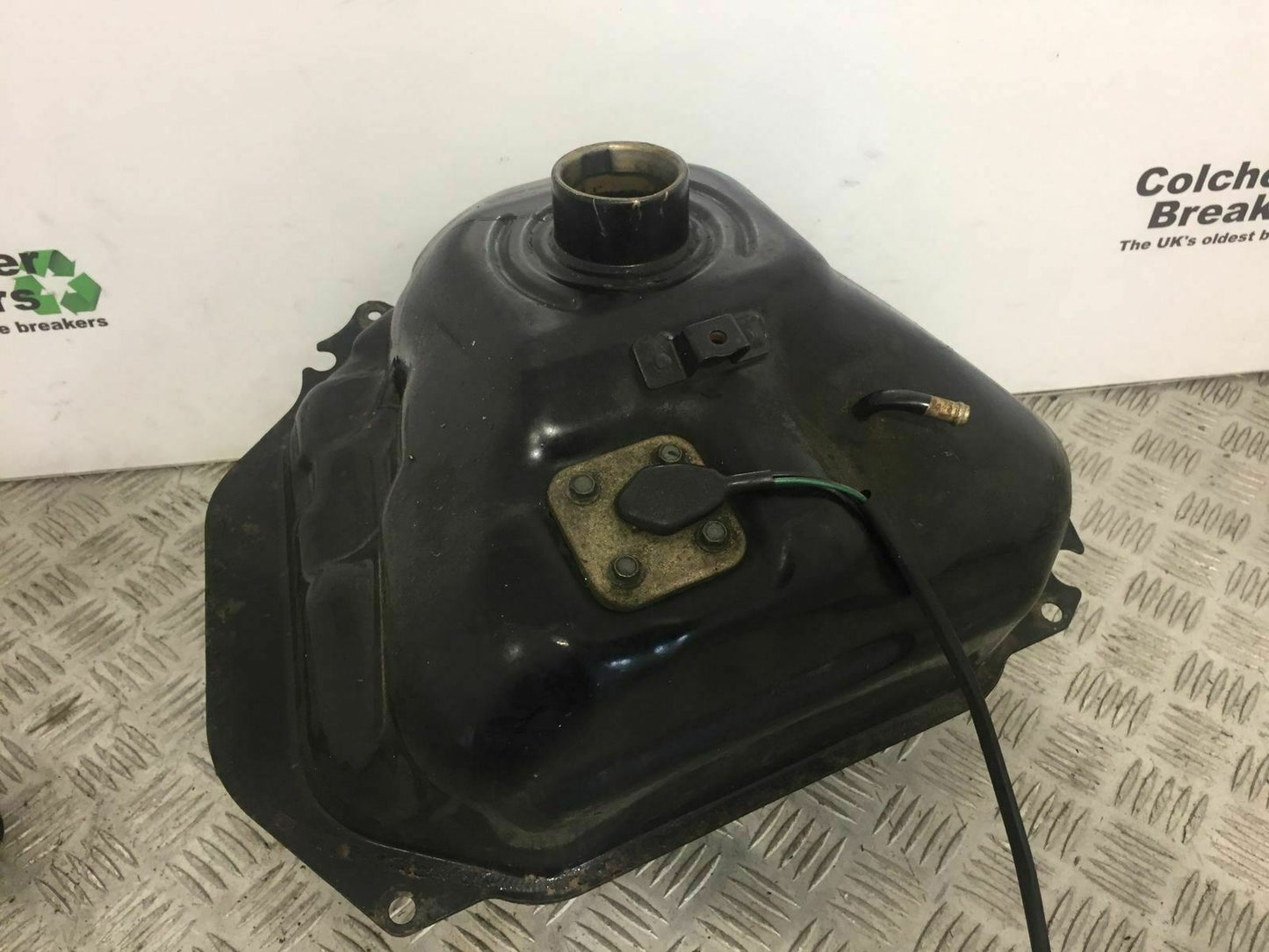 YAMAHA TMAX 500 T MAX 500 XP500 XP 500 PETROL TANK YEAR 2004 2007