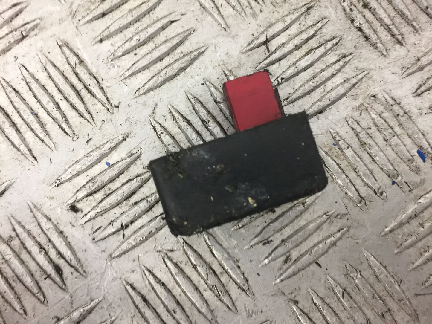 KAWASAKI ZXR750 ZXR 750 H1 PETROL PUMP RELAY YEAR 1989 (STOCK 519)