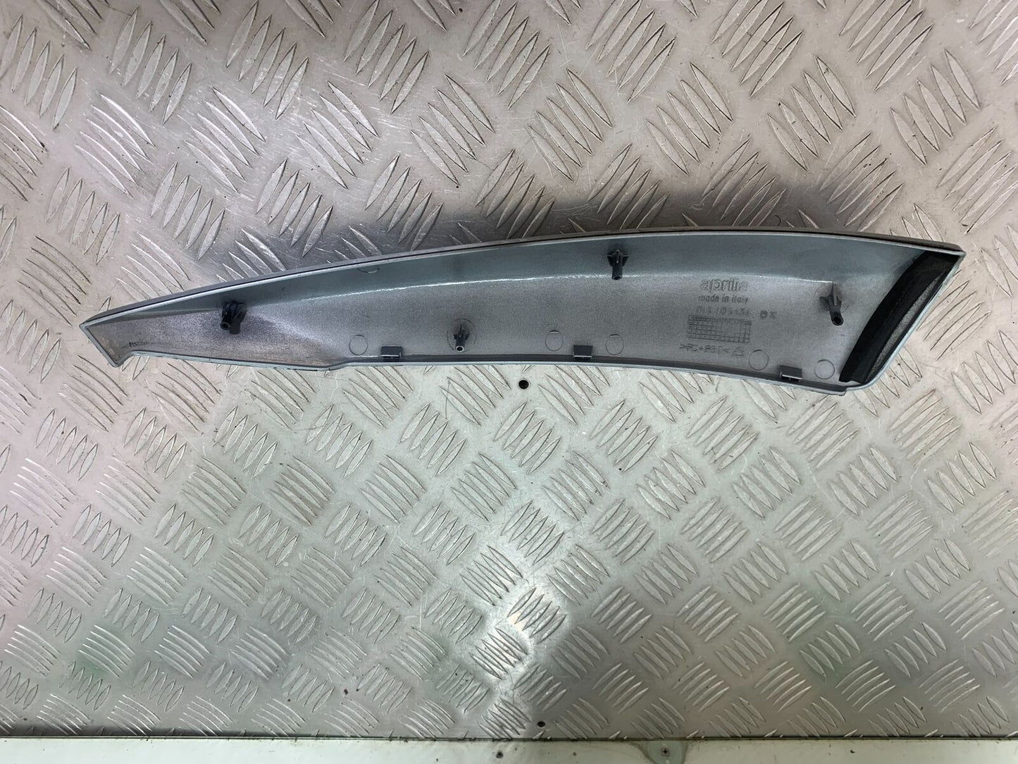 APRILIA FUTURA RST 1000 SEAT TRIM YEAR 2001-2005 (CMB1033)