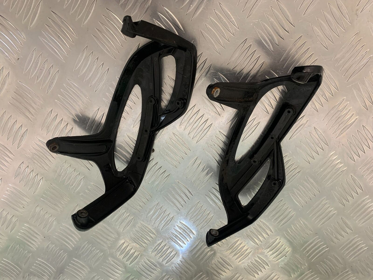 BMW R1200 RT R 1200 RT LEFT AND RIGHT COVERS YEAR 2005-2009 (STOCK 943)