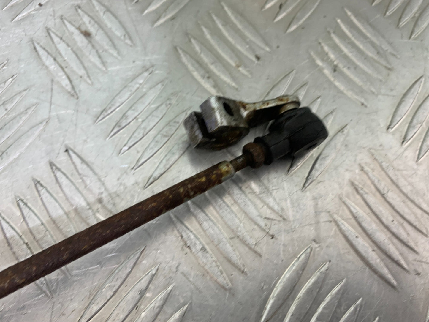 PIONEER XF250 GEAR LEVER YEAR 2009 (CMB1143)