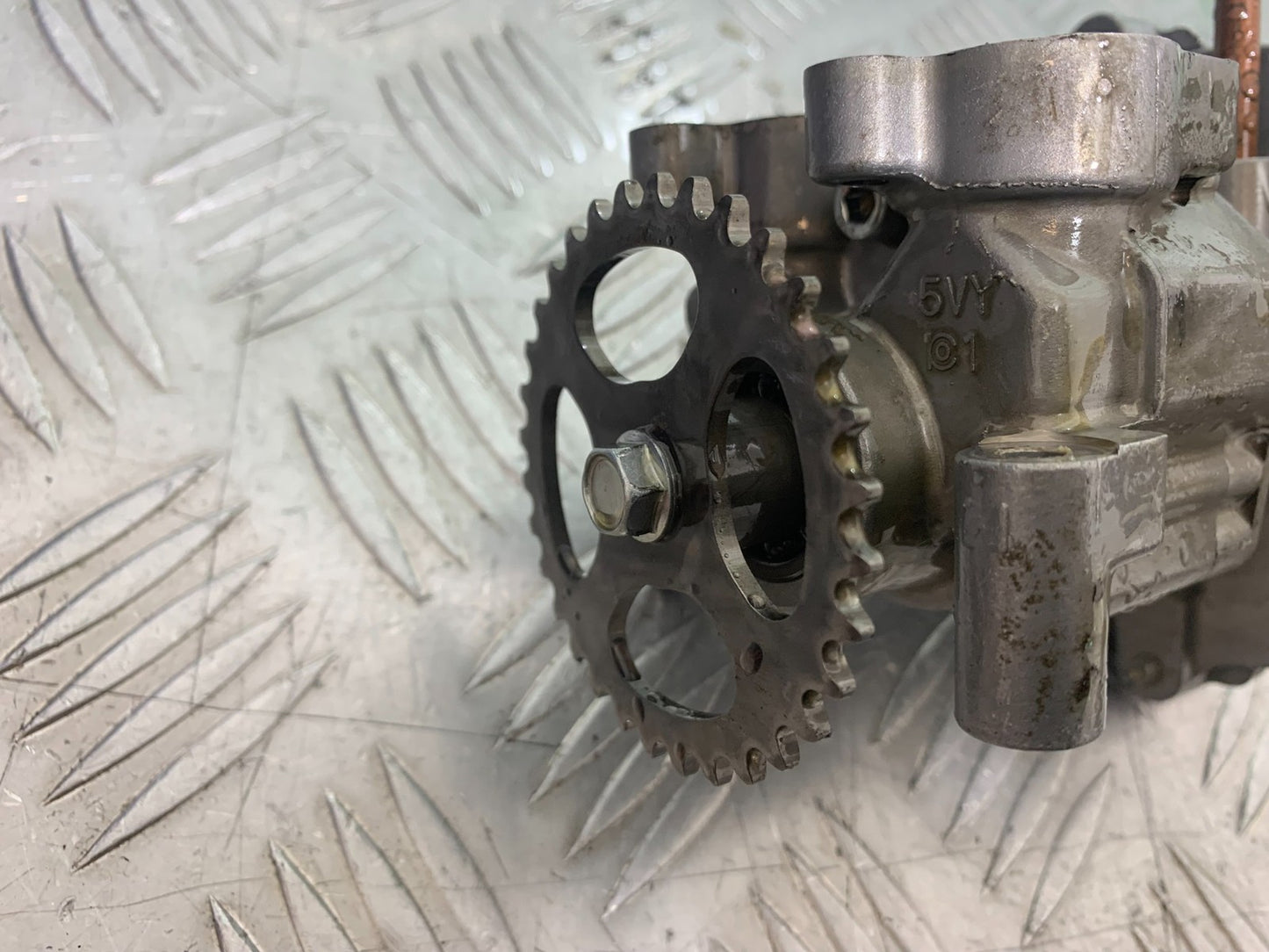 YAMAHA YZF R1 4C8 OIL PUMP YEAR 2007-2008 (CMB1237)