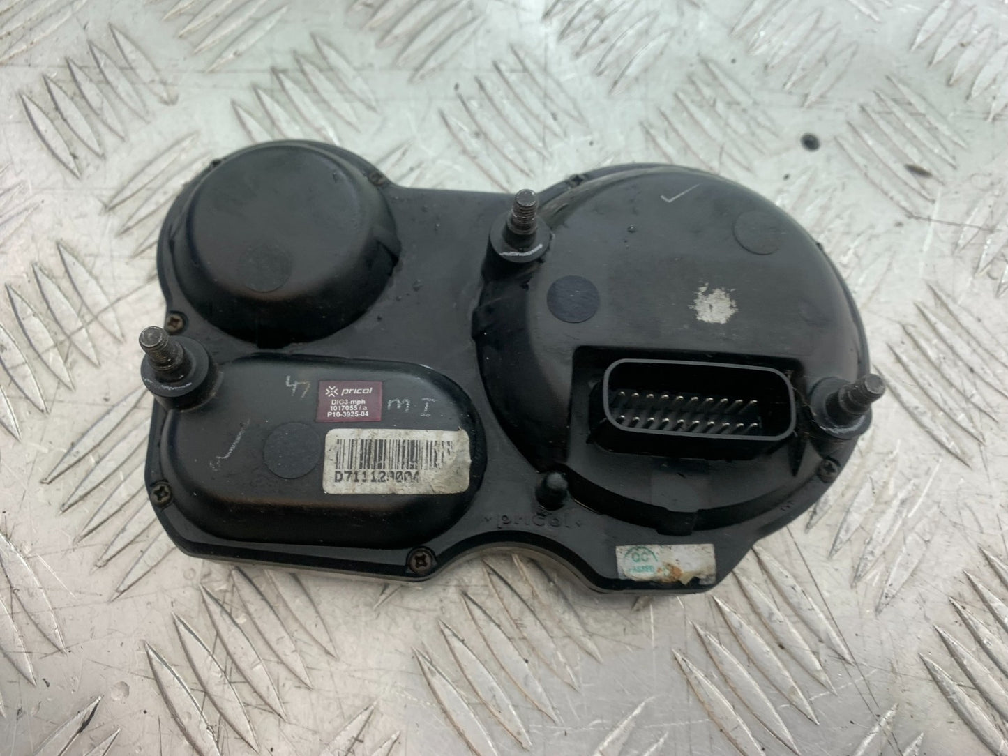 ROYAL ENFIELD HIMALAYAN 411 CLOCKS SPEEDO DASH YEAR 2018-2023 (CMB1279)
