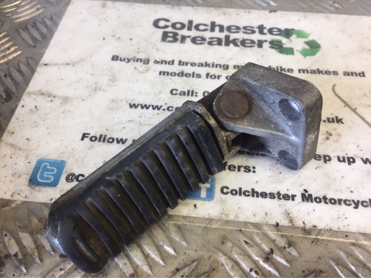KAWASAKI GPZ1000 GPZ 1000 RX FRONT LEFT PEG YEAR 1985