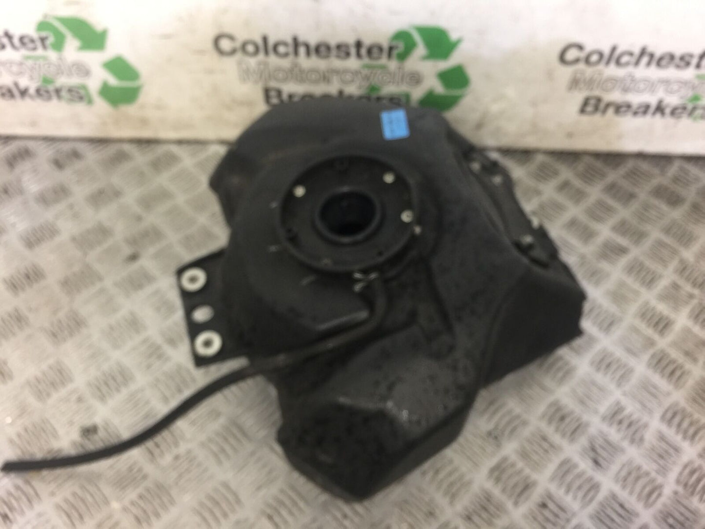 KTM DUKE 125 PETROL TANK 2012 -16 (STOCK 546)