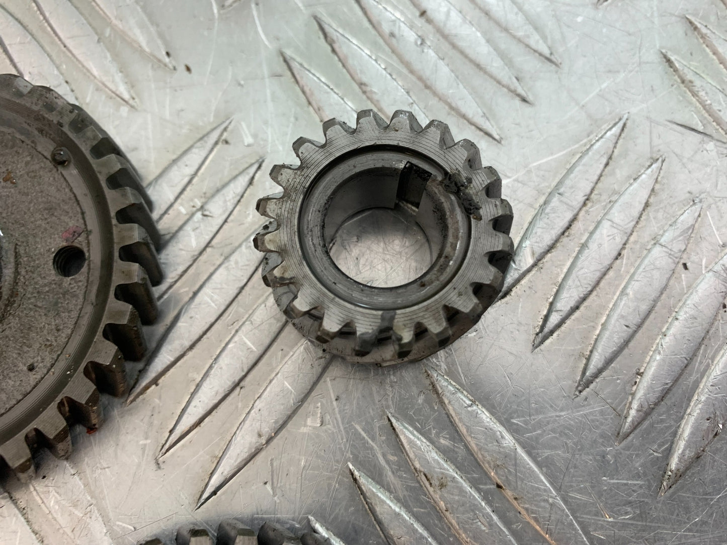 APRILIA RS50 RS 50 ENGINE GEARS (NOT GEARBOX) YEAR 1996-1998 (CMB1132)