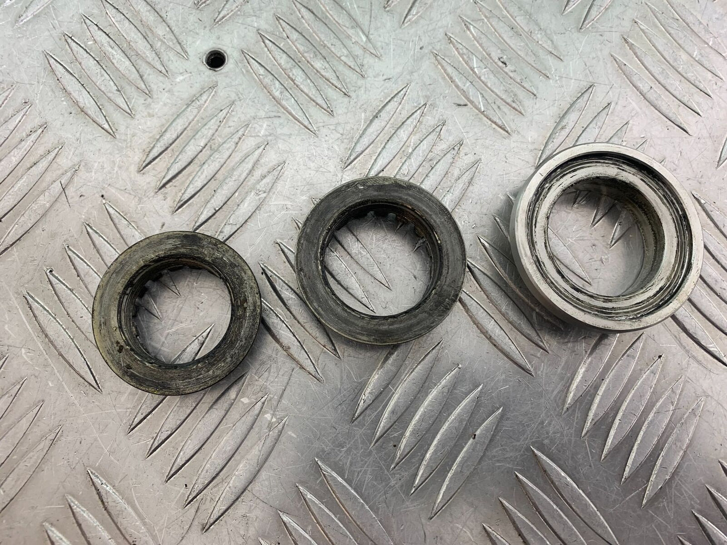 DUCATI STREETFIGHTER 848 REAR NUTS AND SPACERS YEAR 2011-2016 (CMB1050)