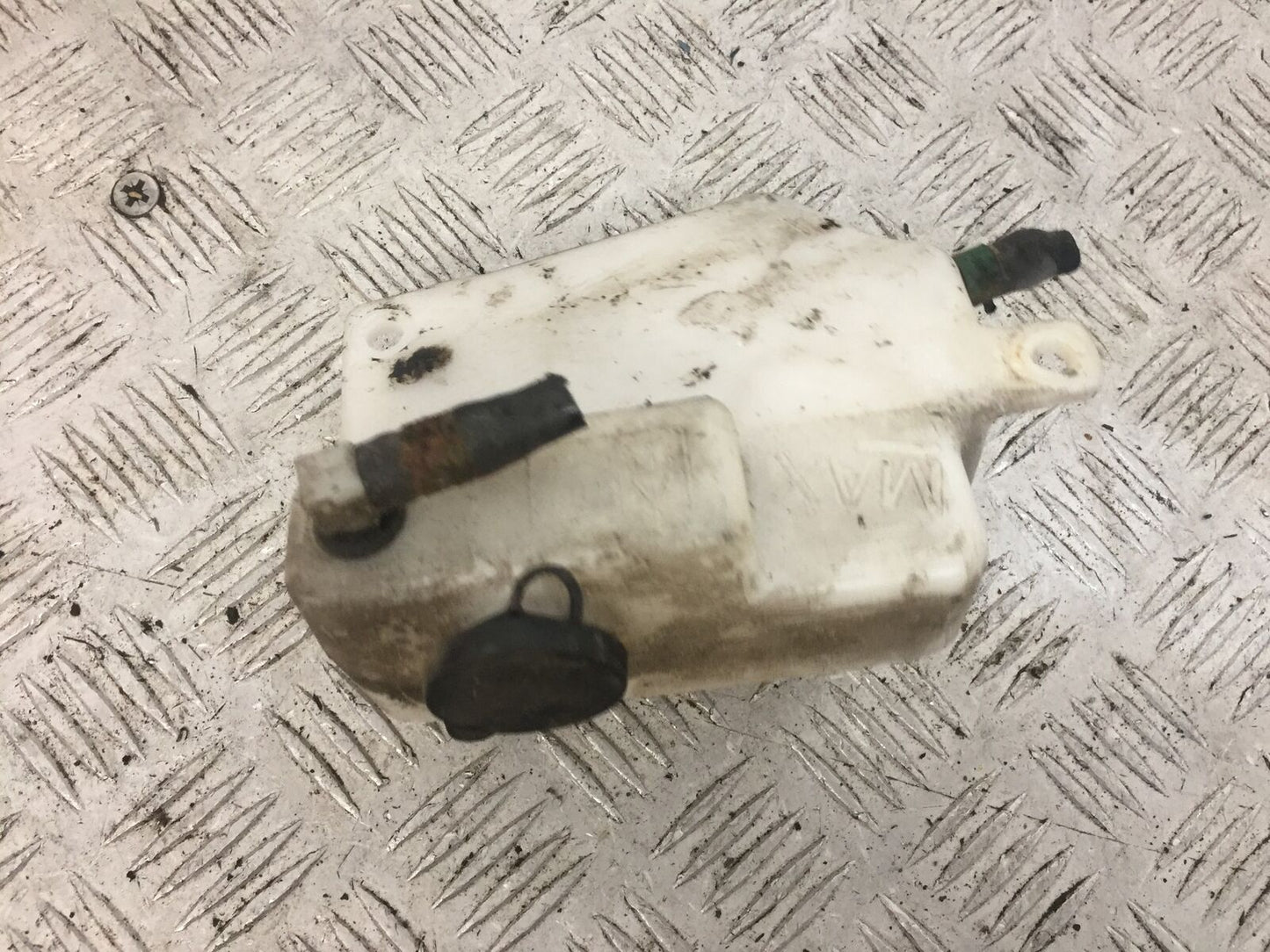 TRIUMPH 600 SPEED FOUR COOLANT BOTTLE YEAR 2002 (STOCK 756)