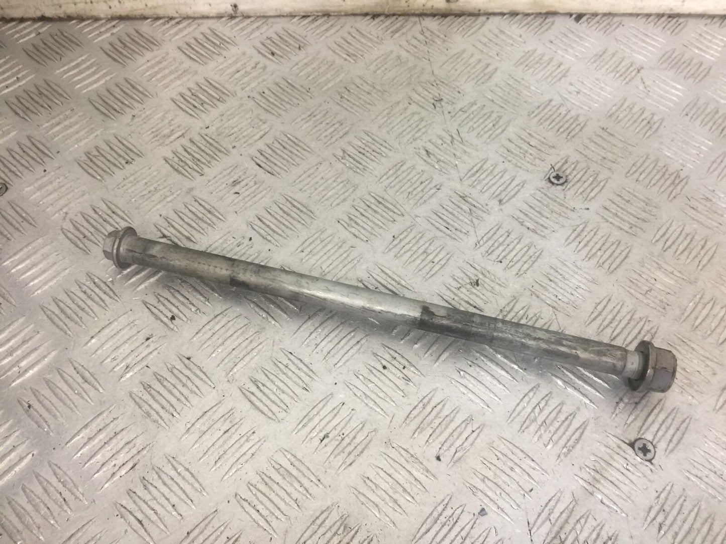 HONDA CRF1000 AFRICA TWIN SWINGARM SPINDLE YEAR 2019 (STOCK 858)